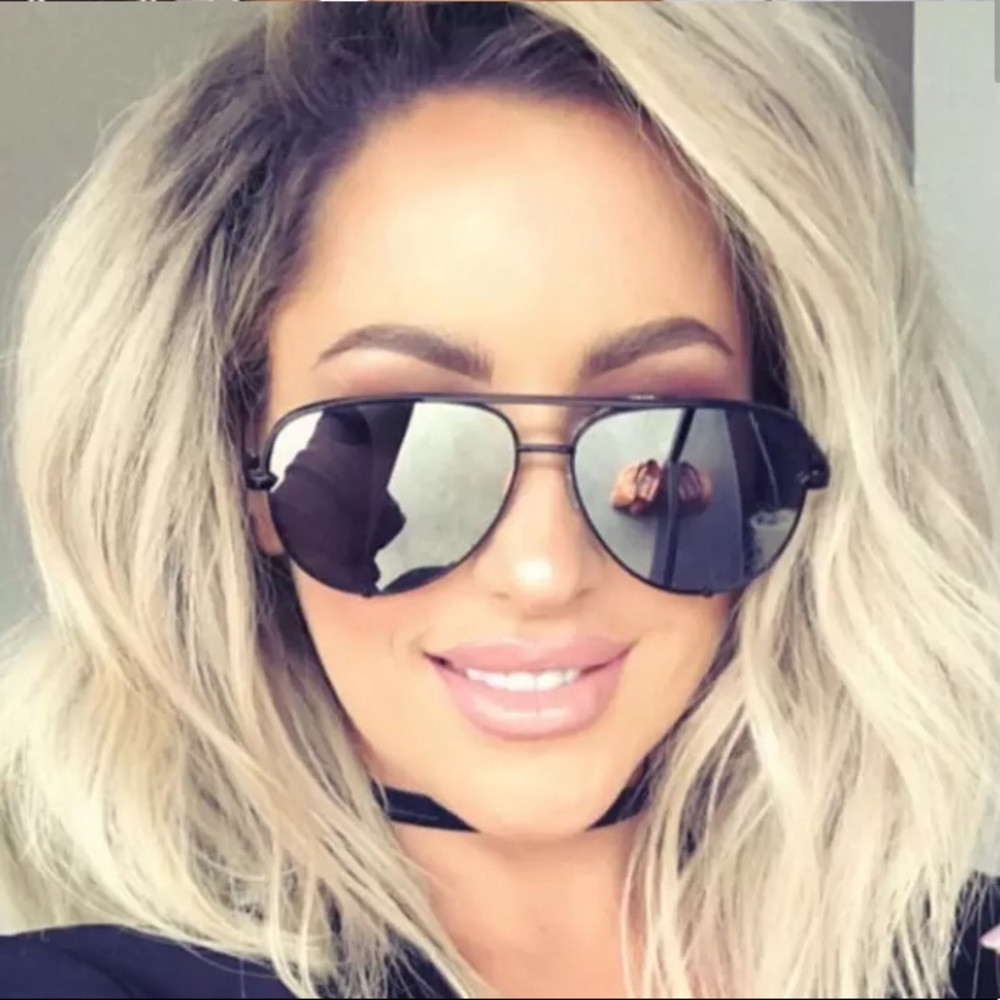 🆕 Oversized Mirror Aviators - Picture 4 of 8